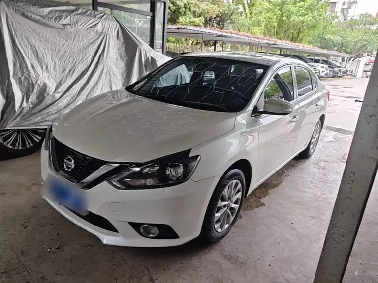 Nissan Sylphy 1.6 XV CVT Premium