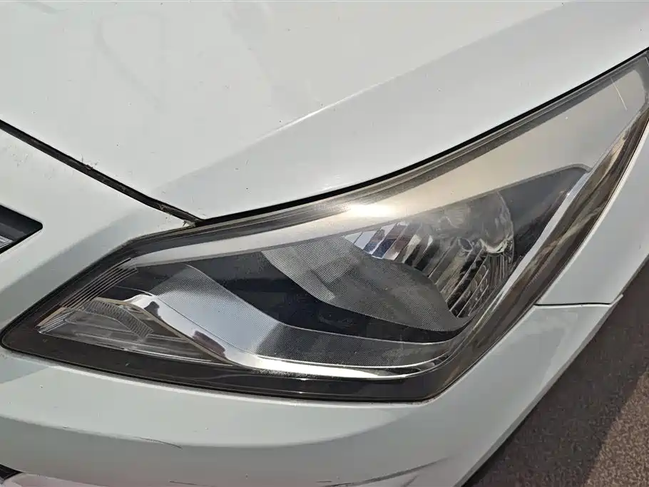 Accent 1.4 L Manual Intelligent GLS