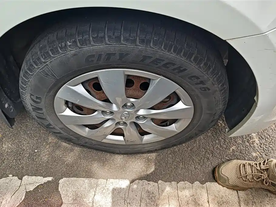 Accent 1.4 L Manual Intelligent GLS
