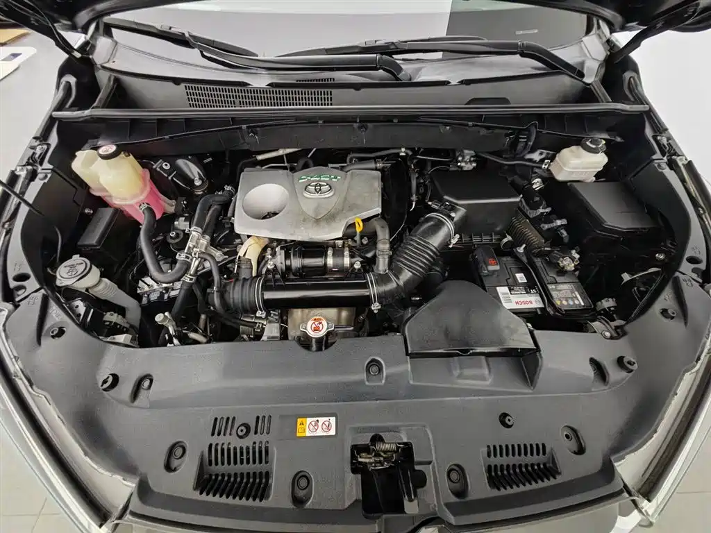 Highlander 2.0 T 4 WD Distinguished 7-seat CN-V