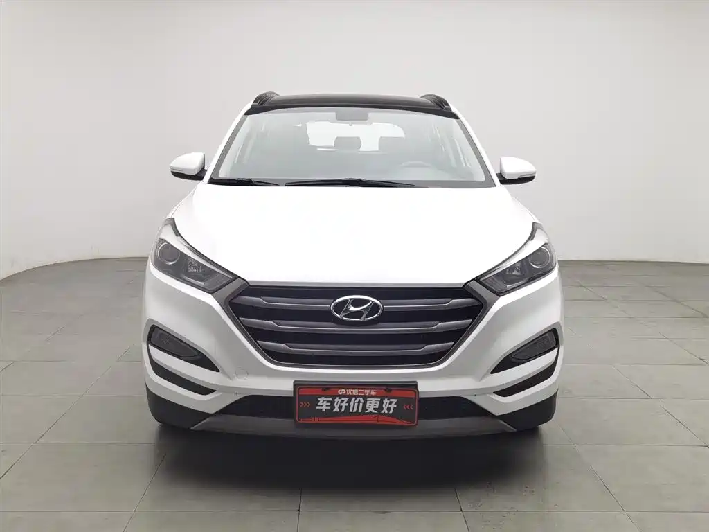 Tucson 1.6 T DCT 2 WD 15 Anniversary Special Edition