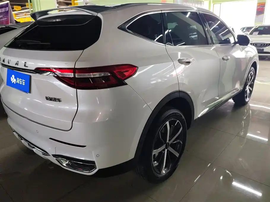 Haval F7 1.5 T 2 WD i