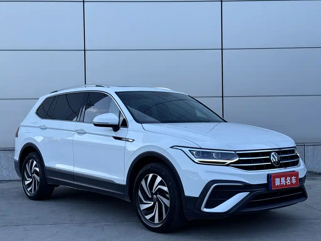 Tiguan L 280 TSI Auto 2 WD Trend Creative Limited