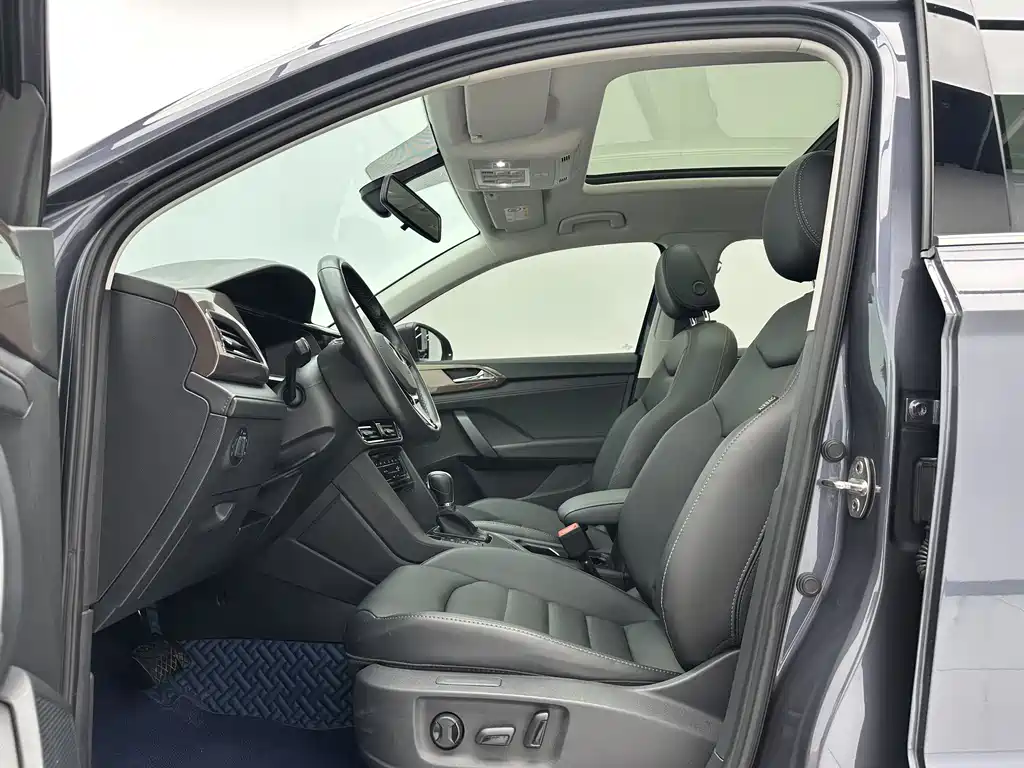 Tharu 280 TSI 2 WD Luxury