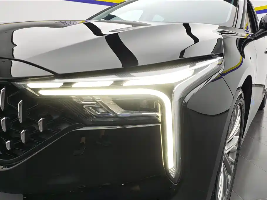 Besturn B70 3 rd Gen 1.5 T Auto Pleasure