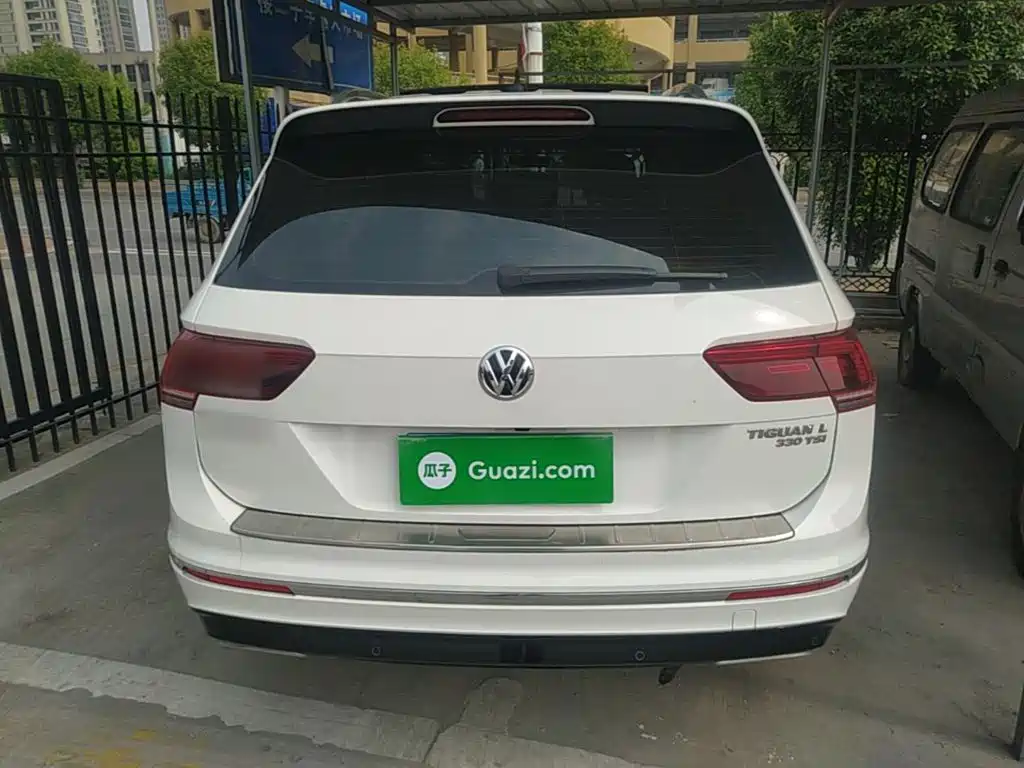 Tiguan L 330 TSI Auto 2 WD R-Line Flagship CN-VI