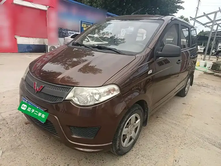 Wuling Hongguang 五菱宏光 2013款 1.2 L S舒适型国IV
