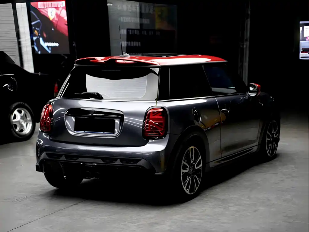 MINI Facelift 2.0 T COOPER S Racer