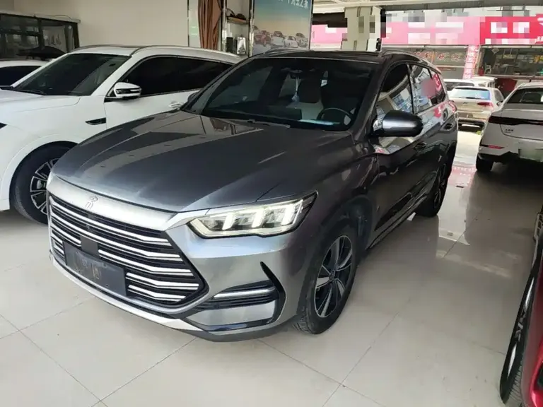 BYD Song Pro NEV DM-i 51 km Honored