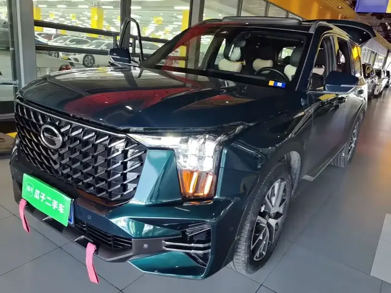 GAC Trumpchi GS8 Navigator Series 2.0 TGDI 2 WD Distinguished (7-seat)