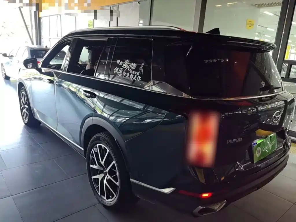 GAC Trumpchi GS8 Navigator Series 2.0 TGDI 2 WD Distinguished (7-seat)