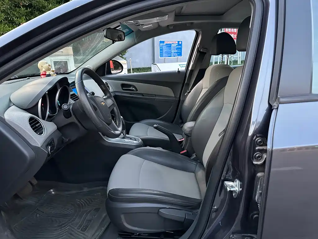 Cruze 科鲁兹 2009款 1.6 L SL AT