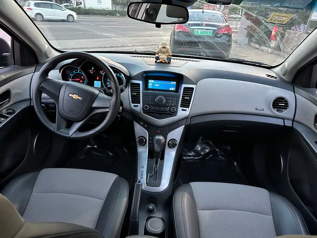 Cruze 科鲁兹 2009款 1.6 L SL AT