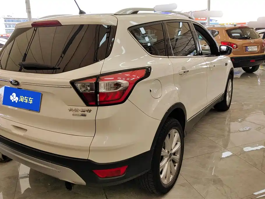 Kuga 翼虎 2017款 EcoBoost 180 四驱尊翼型