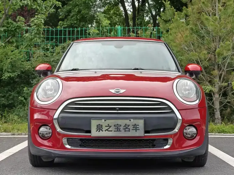 MINI 1.2 T ONE Pioneer
