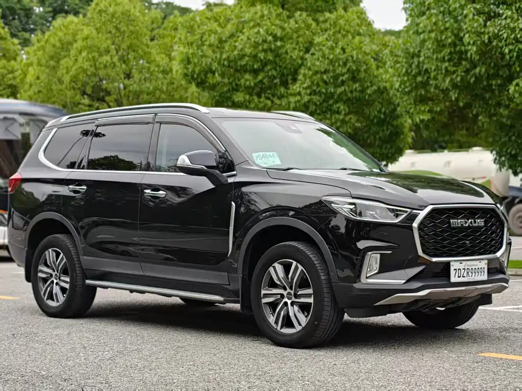 Maxus D90 Pro 2.0 T Gasoline 4 WD Flagship 6-seat
