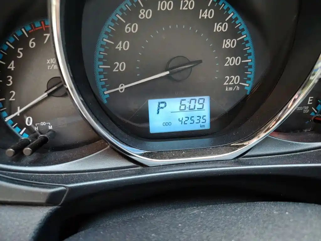 YARiS L Zhixuan 1.5 E CVT Charm Motion CN-VI
