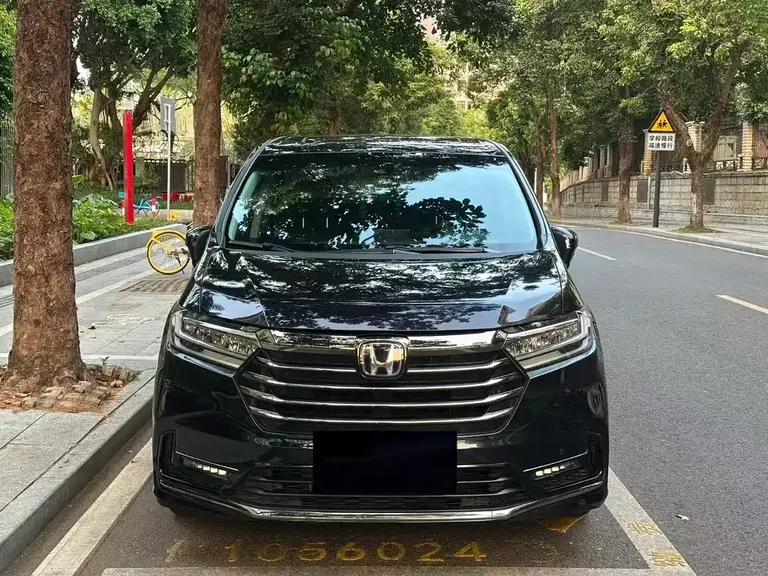 Honda Odyssey 2.0 L e:HEV Sharp· Leading Enjoyment