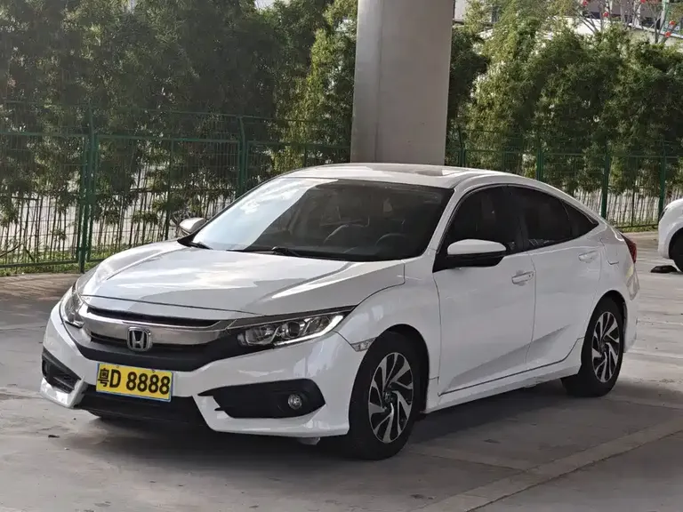 Honda Civic 220 TURBO CVT Luxury