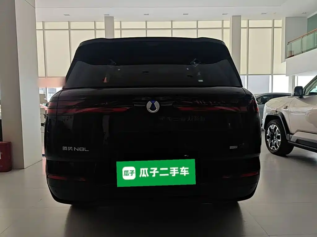 Denza N8 L Flagship
