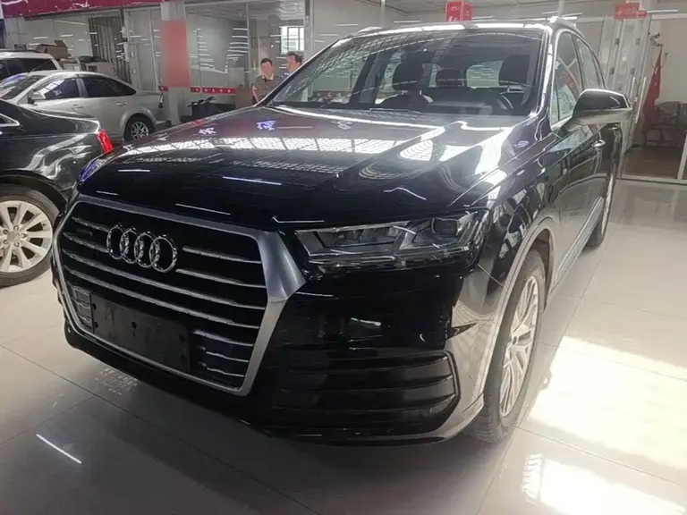 Audi Q7 45 TFSI S line Sport