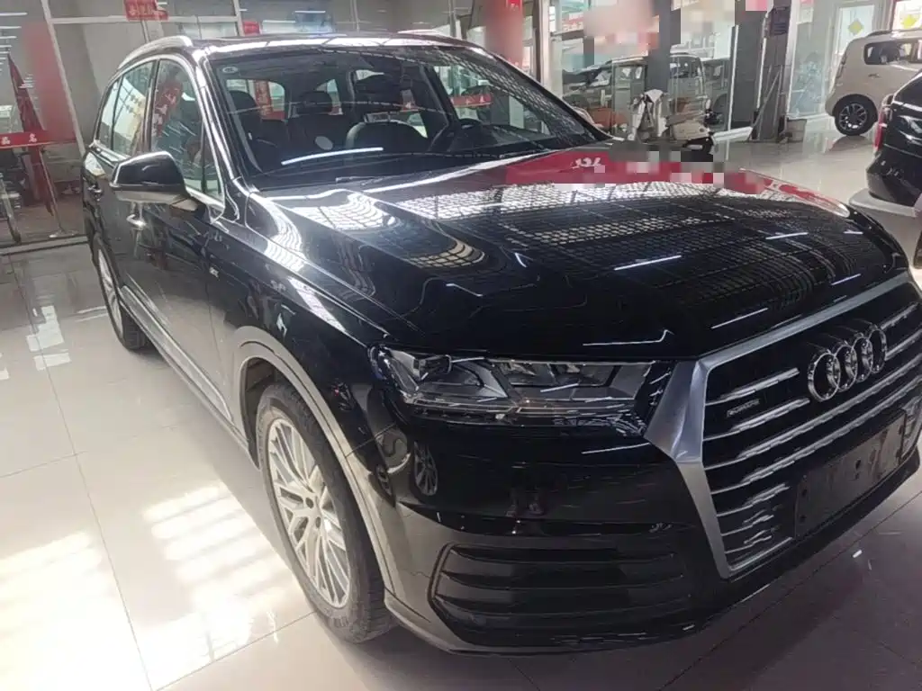 Audi Q7 45 TFSI S line Sport