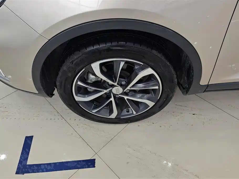 Emgrand GS 1.4 T CVT Elegant