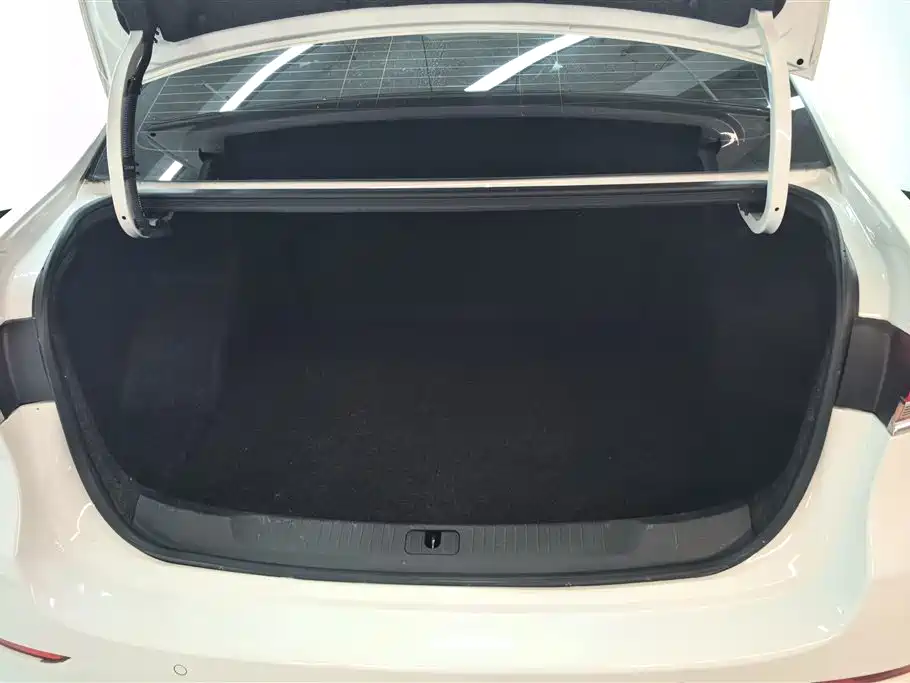 Excelle GT Facelift 1.3 T Auto Light Hybrid Elite