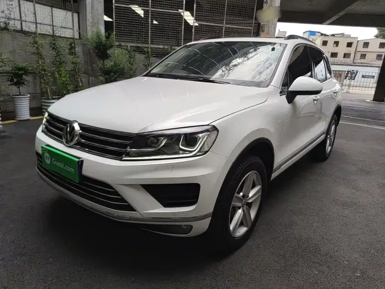 Volkswagen Touareg 3.0 TSI Depart