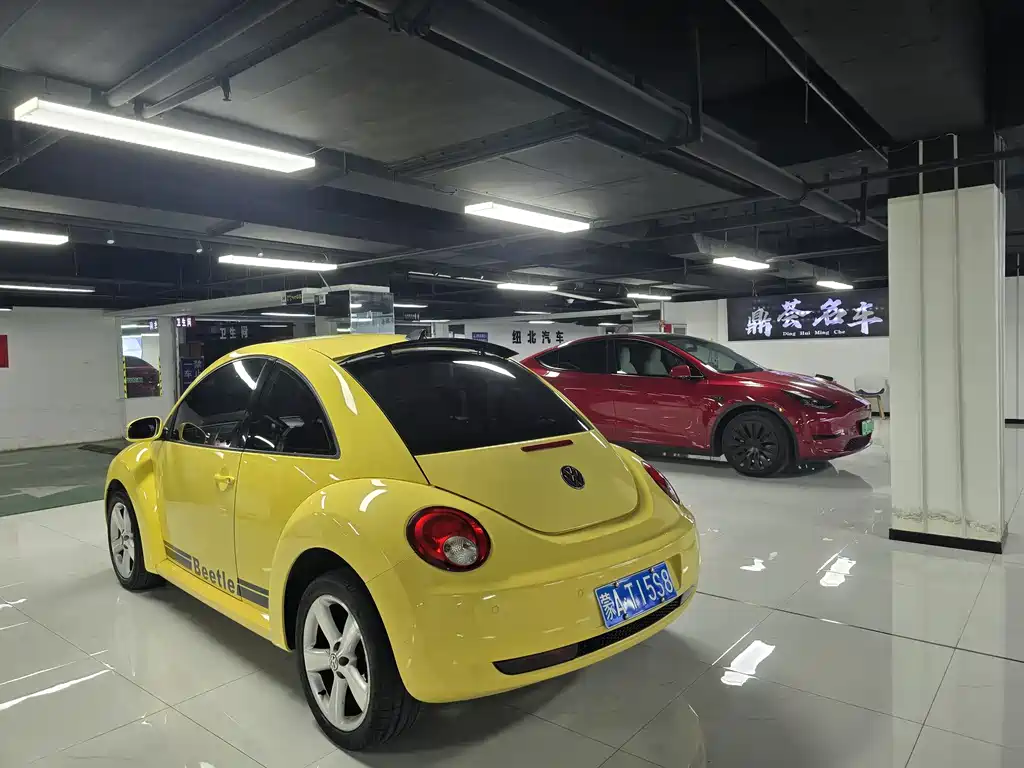 Beetle 1.8 T AT Luxury