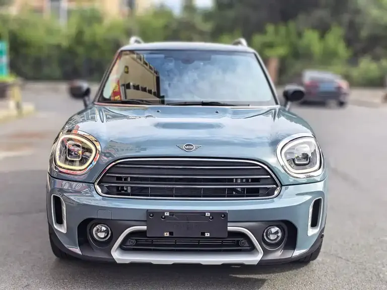 MINI COUNTRYMAN Facelift 1.5 T COOPER ALL4 Connoisseur