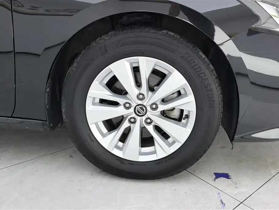 Teana 2.0 L XL Comfort