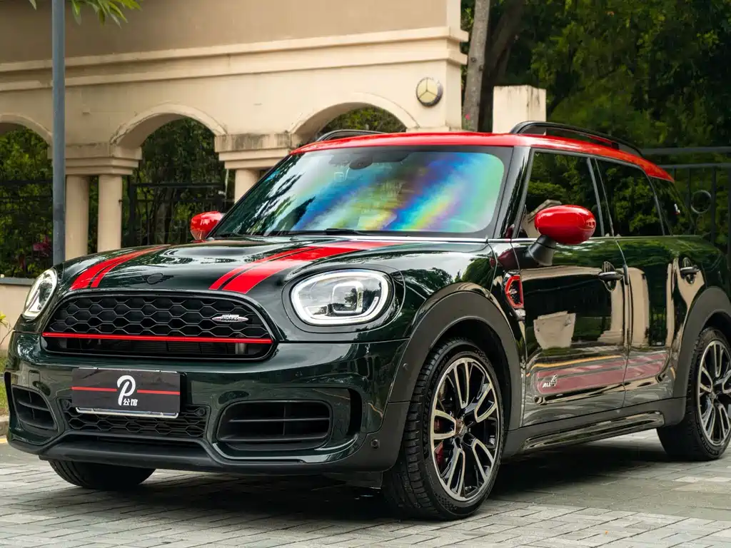 MINI JCW Countryman 2.0 T JOHN COOPER WORKS A