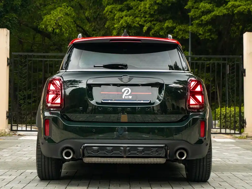 MINI JCW Countryman 2.0 T JOHN COOPER WORKS A
