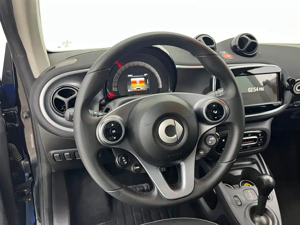 smart fortwo 0.9 T 66 kW Hardtop Motion Engine CN-VI
