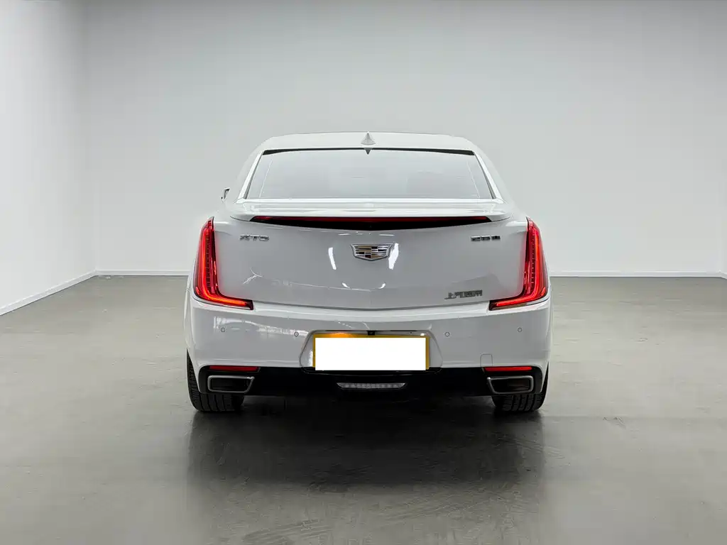 Cadillac XTS 28 T Tech