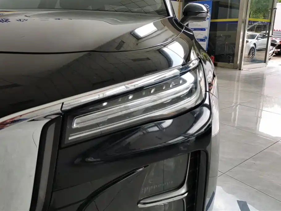 Hongqi H5 2.0 T Auto Flagship Smooth