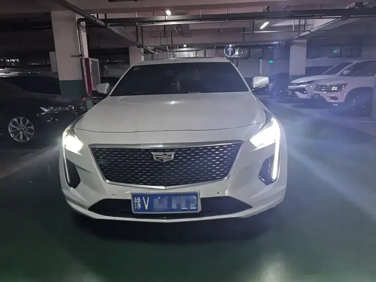 Cadillac CT6 28 T Elite