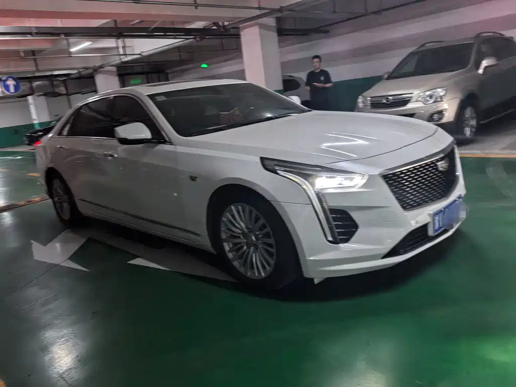 Cadillac CT6 28 T Elite