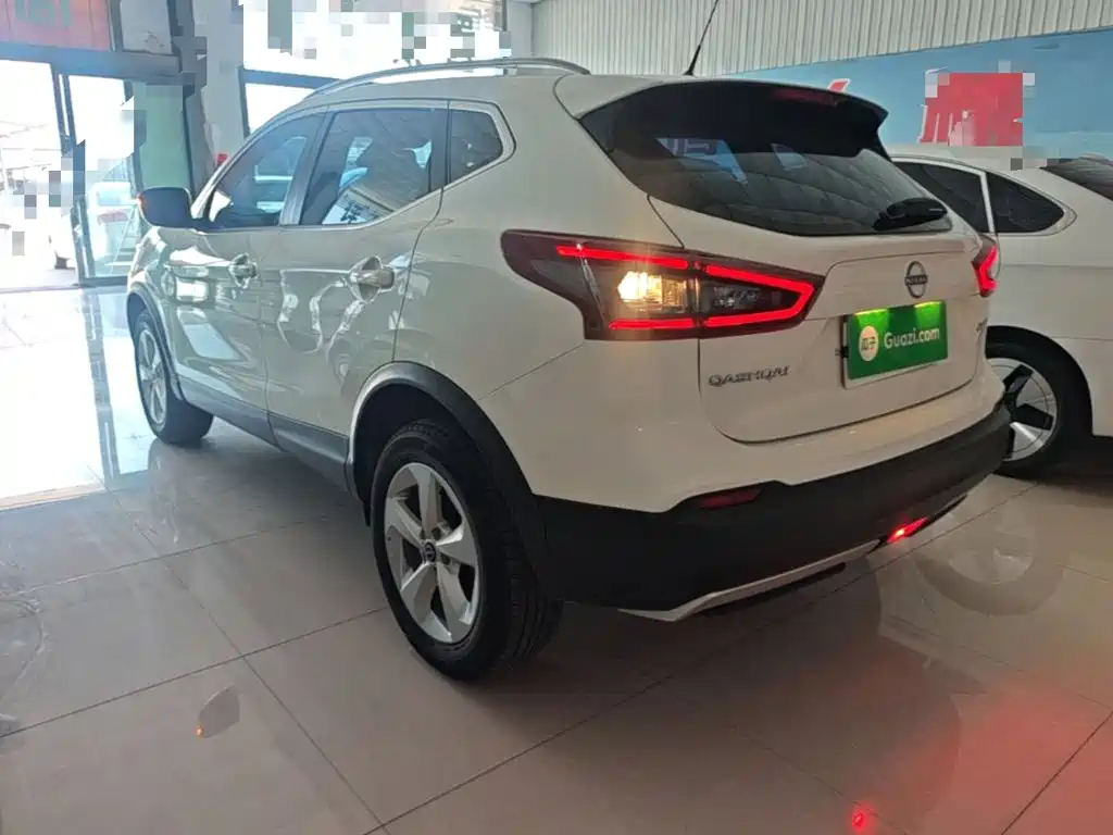 Qashqai Classic 2.0 L CVT XV Comfort
