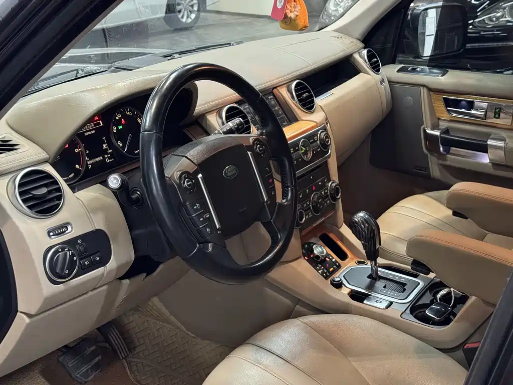 Discovery 3.0 SDV6 HSE Diesel