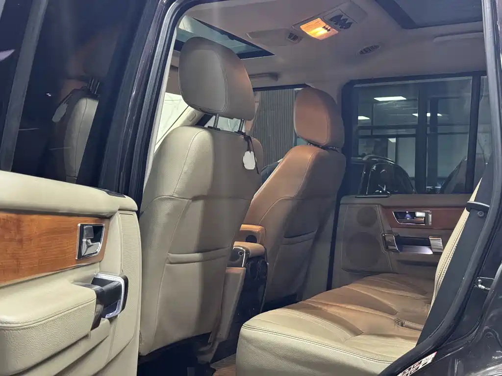 Discovery 3.0 SDV6 HSE Diesel