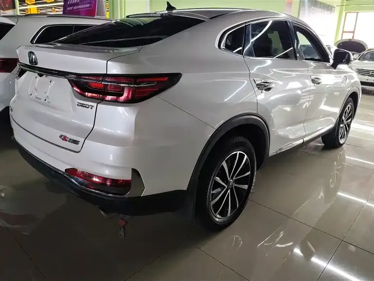 Changan CS85 Coupe 1.5 T DCT CN-VI