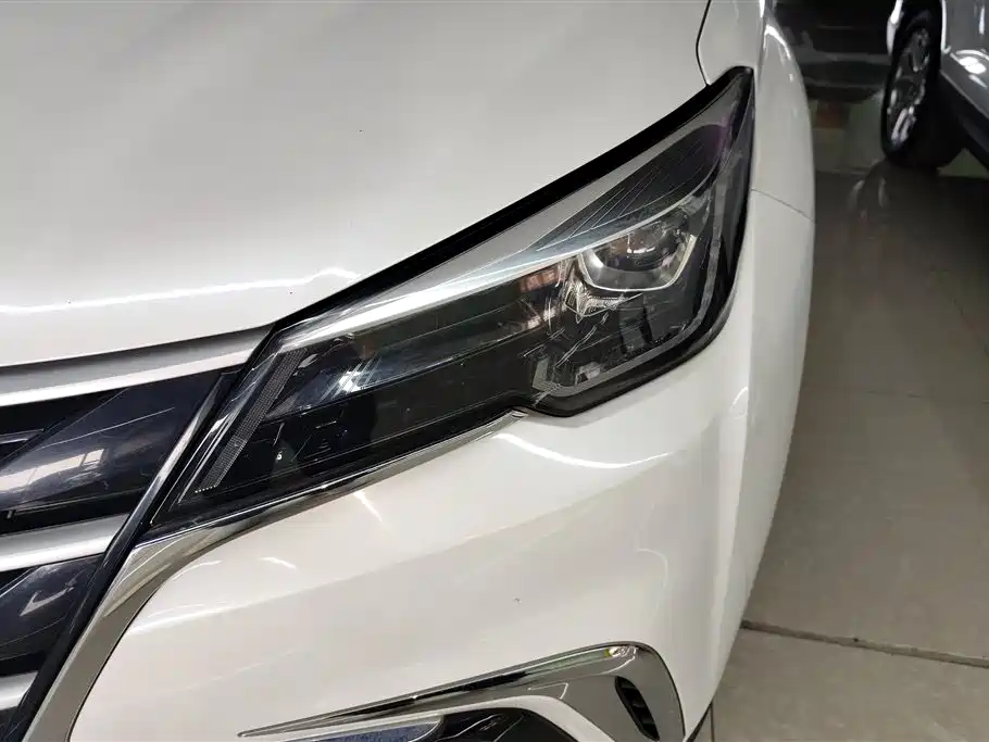 Changan CS85 Coupe 1.5 T DCT CN-VI