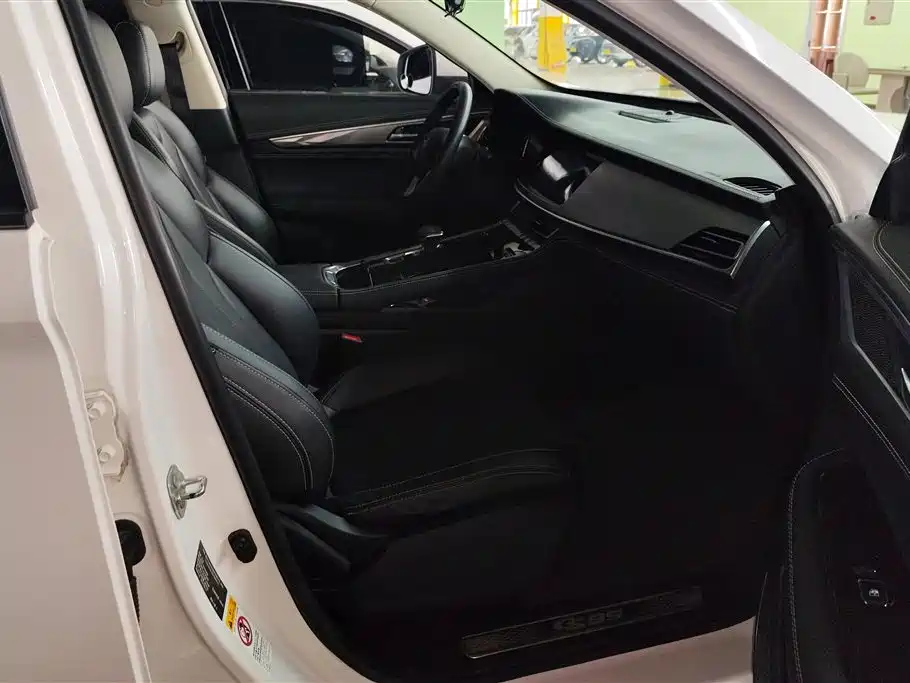 Changan CS85 Coupe 1.5 T DCT CN-VI