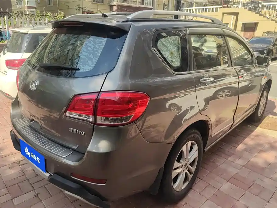 Haval H6 2.0 L Manual 2 WD Urban
