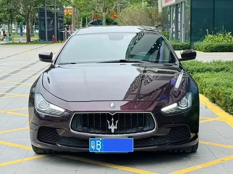 Maserati Ghibli 3.0 T Standard