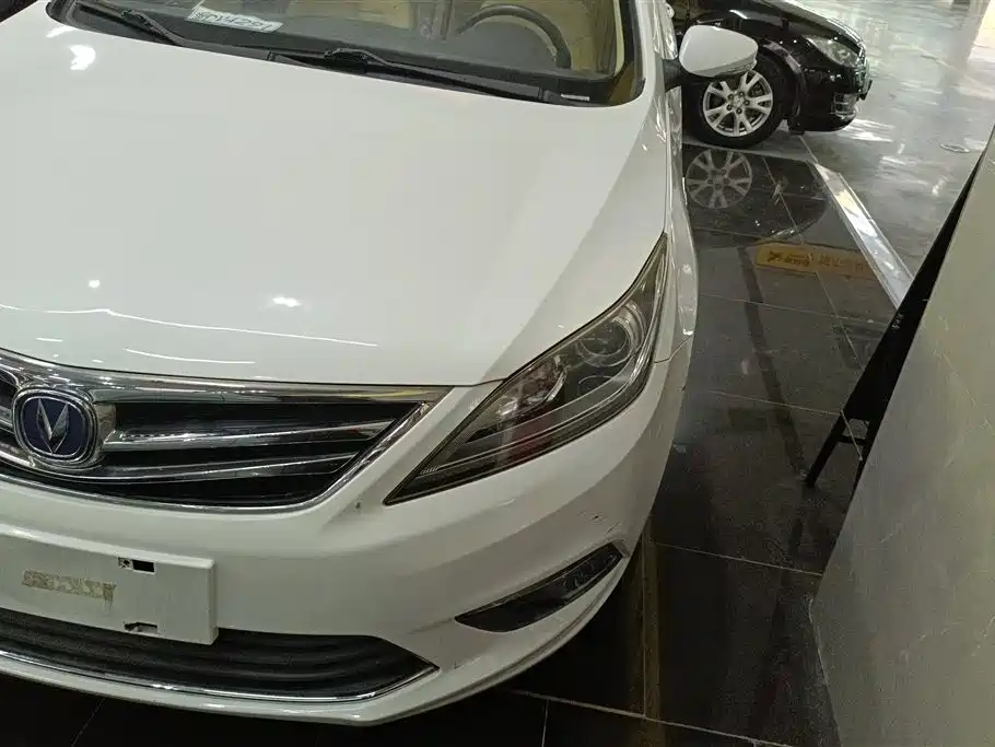 Eado 1.6 L Manual Style