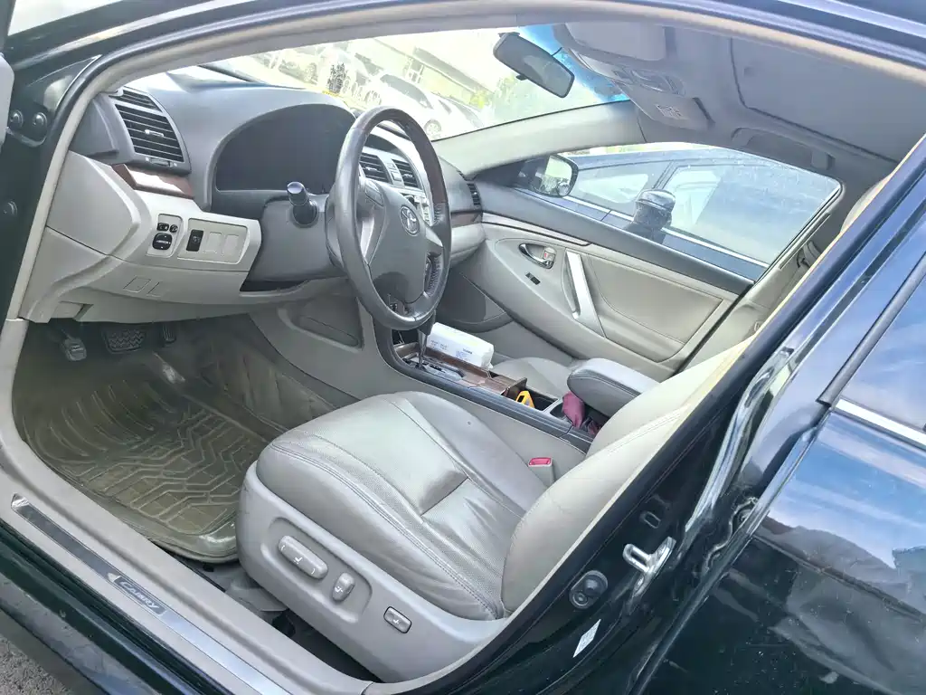 Camry 200 G Classic Luxury