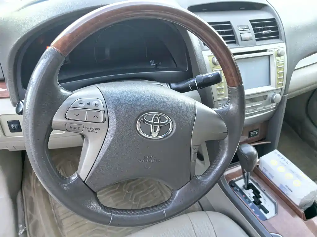 Camry 200 G Classic Luxury